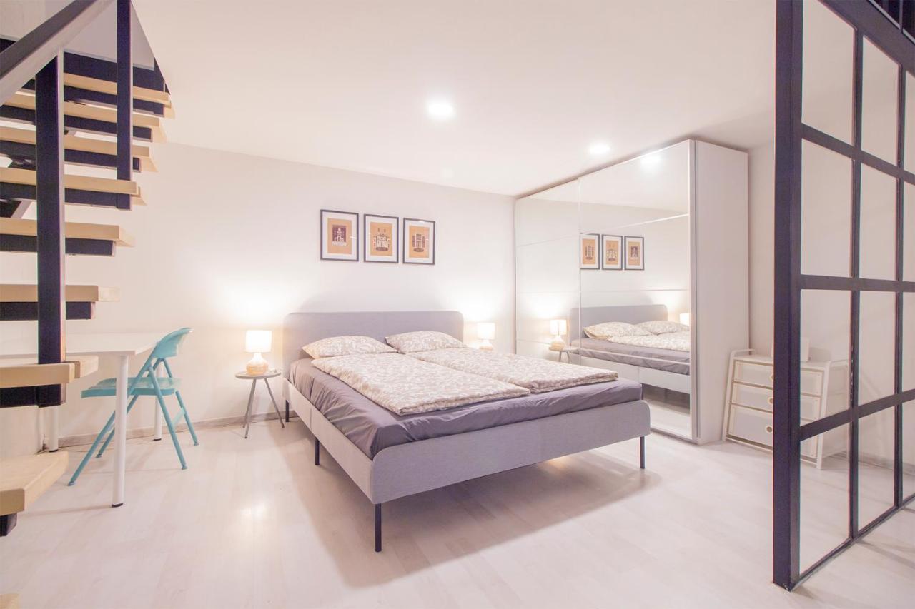 Industrial Double Loft Apartment Budapest Luaran gambar