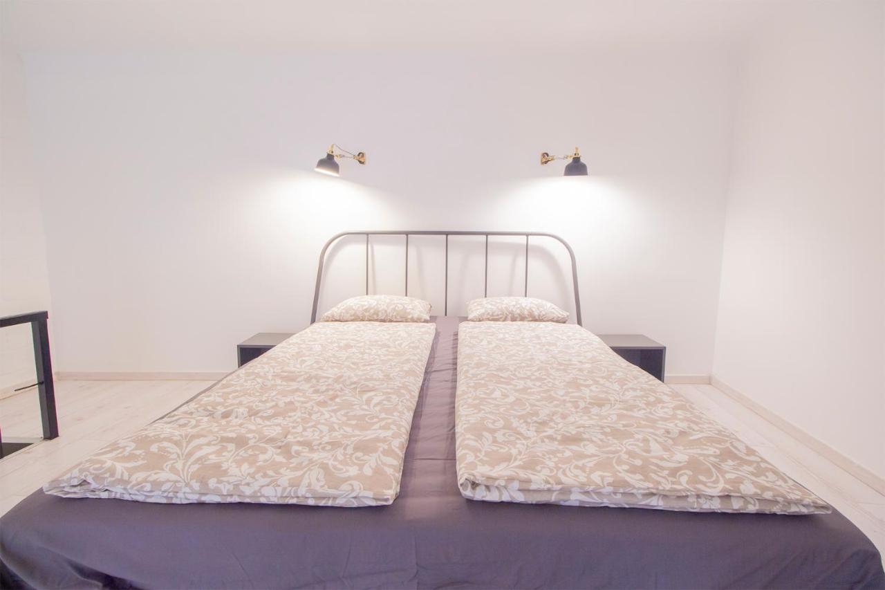 Industrial Double Loft Apartment Budapest Luaran gambar